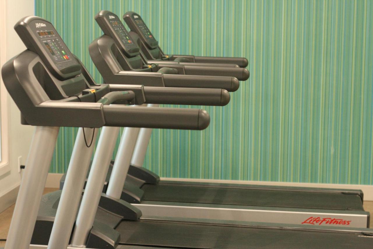 Holiday Inn Express & Suites Terrace By Ihg Hotel 4*